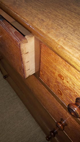 HEALS OAK CHEST OF DRAWERS C 1930