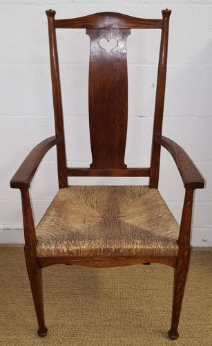 HEALS ARTS AND CRAFTS FINE FEATHERS OAK CHAIR C1904