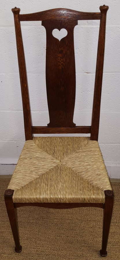 HEALS ARTS AND CRAFTS FINE FEATHERS OAK CHAIR C1904
