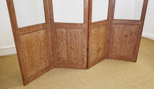 HEALS LIMED OAK COTSWOLD STYLE ROOM DIVIDER / DRESSING SCREEN C1920
