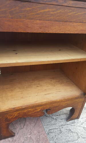 RARE AMBROSE HEAL ARTS AND CRAFTS OAK BUREAU C1905